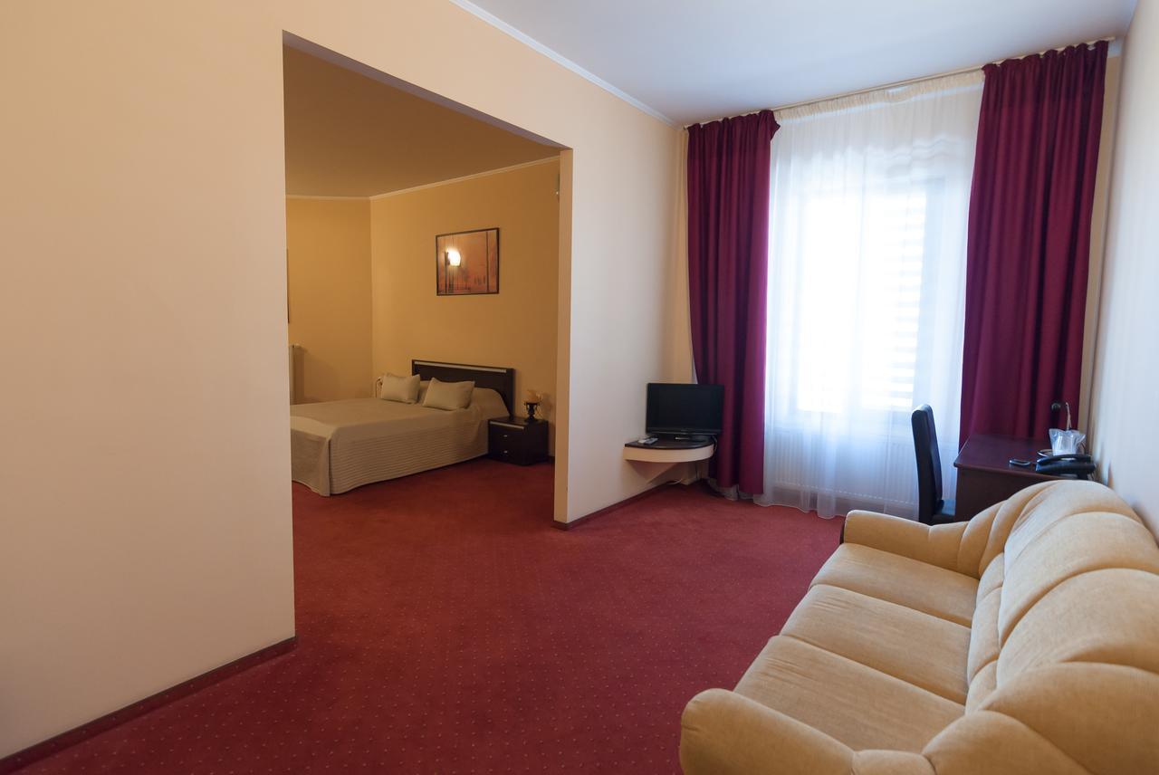 Hotel Magnus Galati Exterior photo