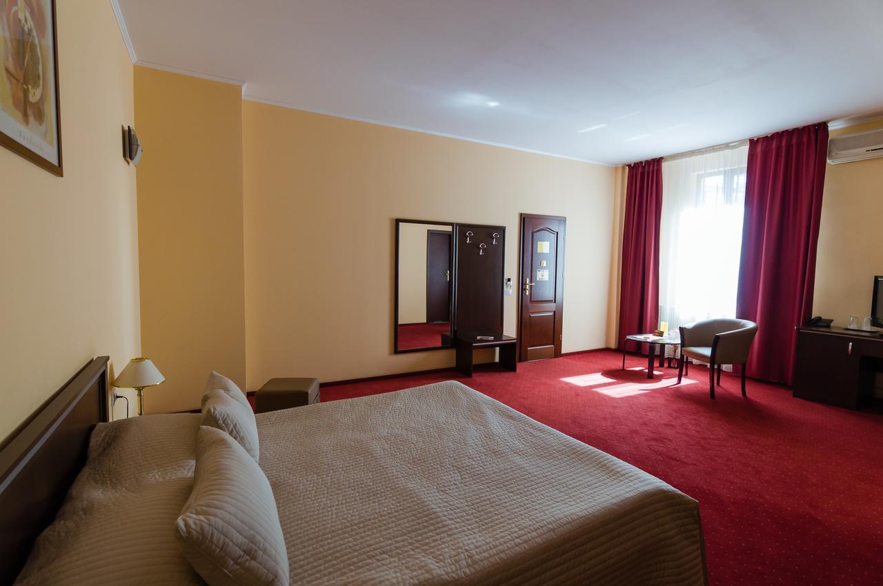 Hotel Magnus Galati Exterior photo